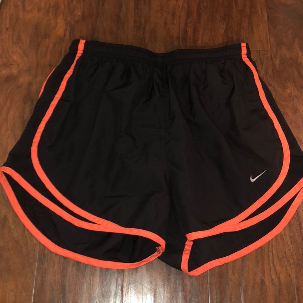 Nike shorts black and orange